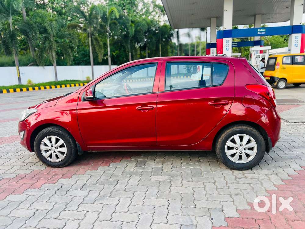 Hyundai I20 Sportz 1.4 Crdi 6 Speed Bs-iv, 2012, Diesel