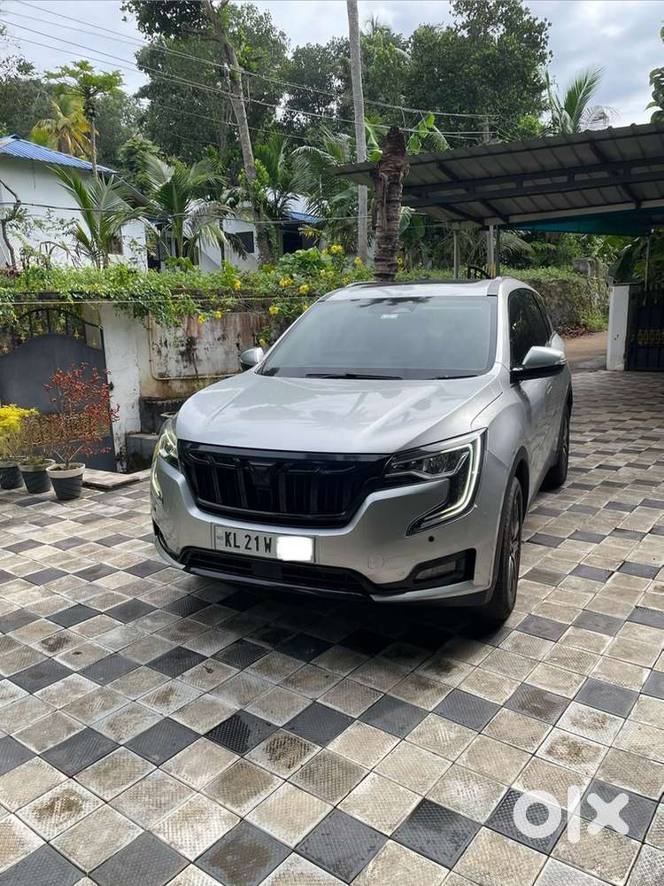 2022 Mahindra Xuv700 Ax 7 Petrol At | 35,000 Km | 7 Seater | Sunroof