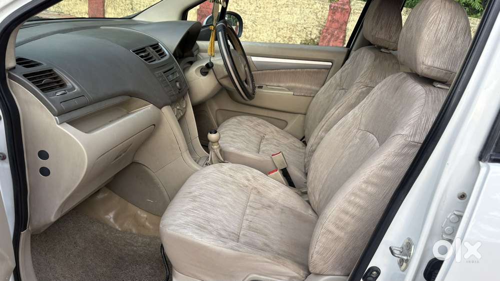 Maruti Suzuki Ertiga 2012-2015 Vdi, 2012, Diesel