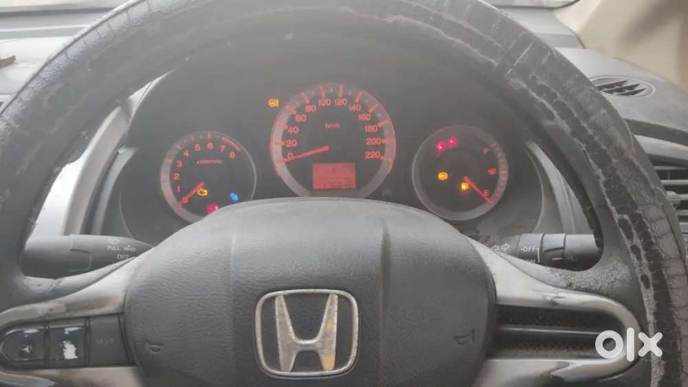 Honda City 2011 Variant 1.5 V I-vtec