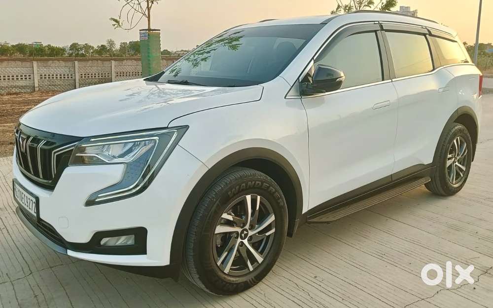 Mahindra Xuv700 2.2 Ax 5 Diesel At 7 Str, 2025, Diesel
