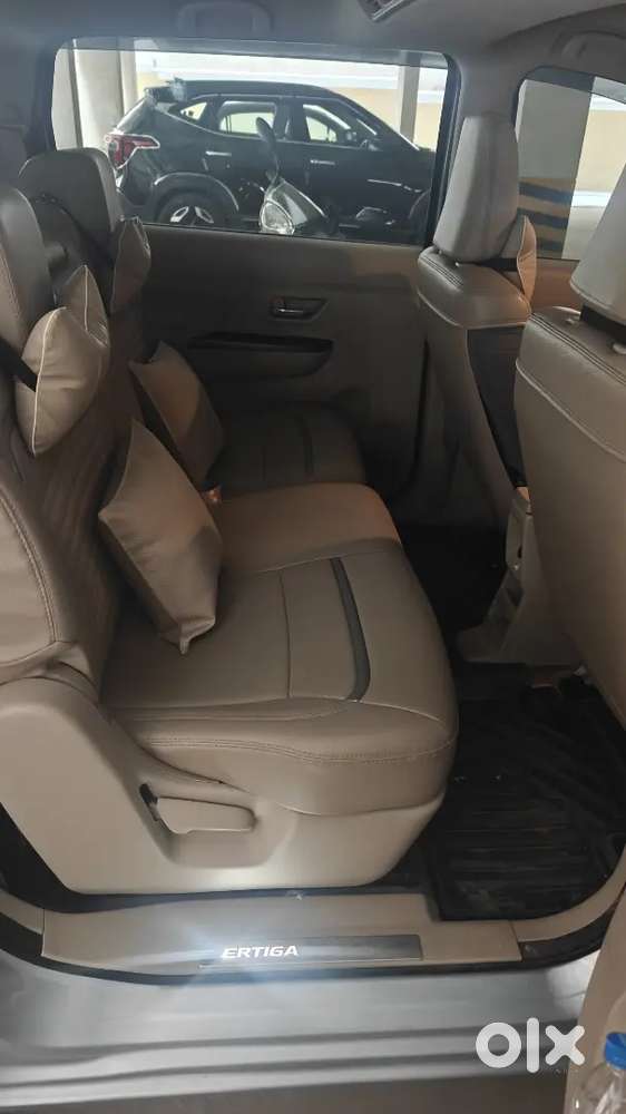 Ertiga Zxi Plus 2023