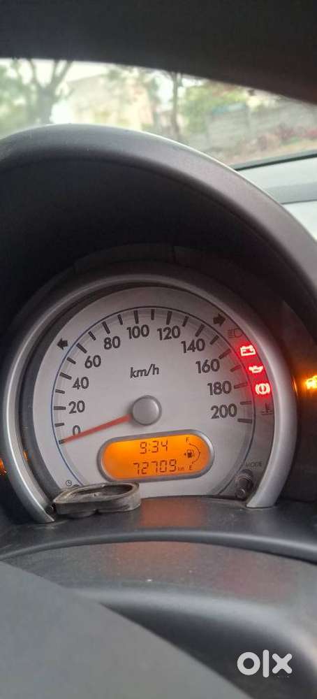 Maruti Suzuki Ritz Lxi, 2011, Petrol