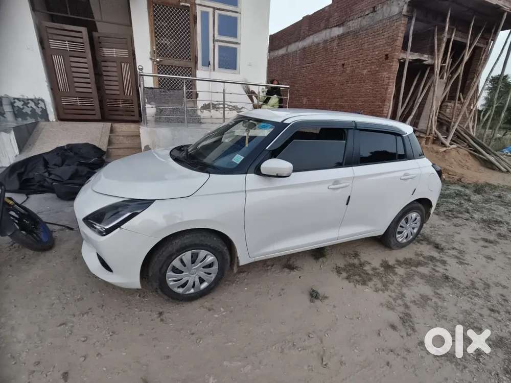 Maruti Suzuki Swift 2025 Petrol 11000 Km Driven