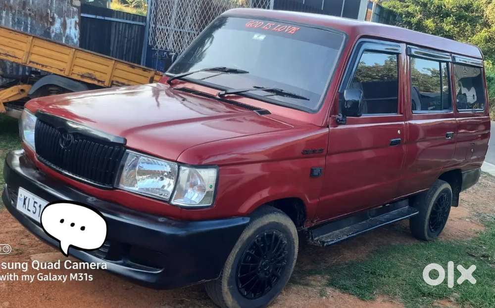 Toyota Qualis Gs 2004