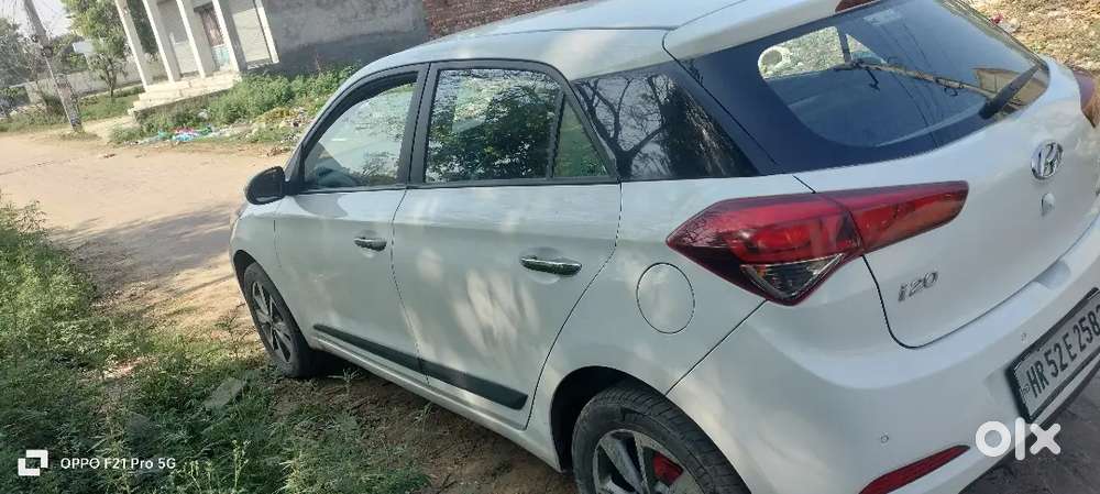 Hyundai Elite I20 2016 Diesel 100000 Km Driven