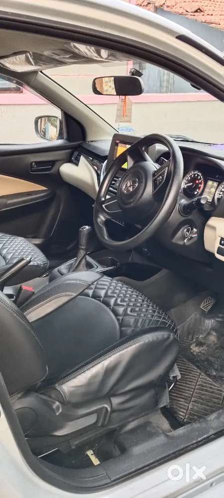 Toyota Glanza 1.2 S Manual
