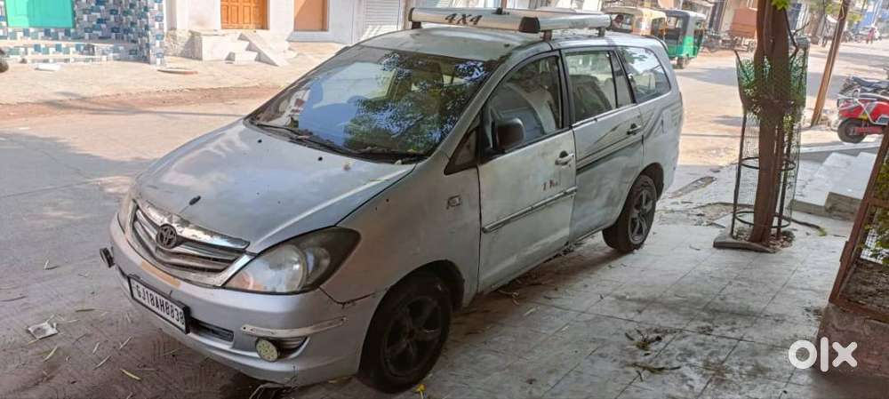 5 Owner 2009 Toyota Innova Good Condition