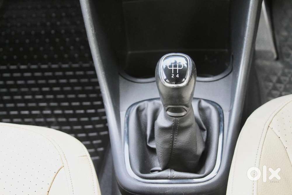 2018 Skoda Rapid 1.6 Petrol Style Mt