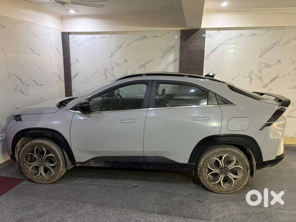 Tata Curvv Petrol And Cng Manual 2025