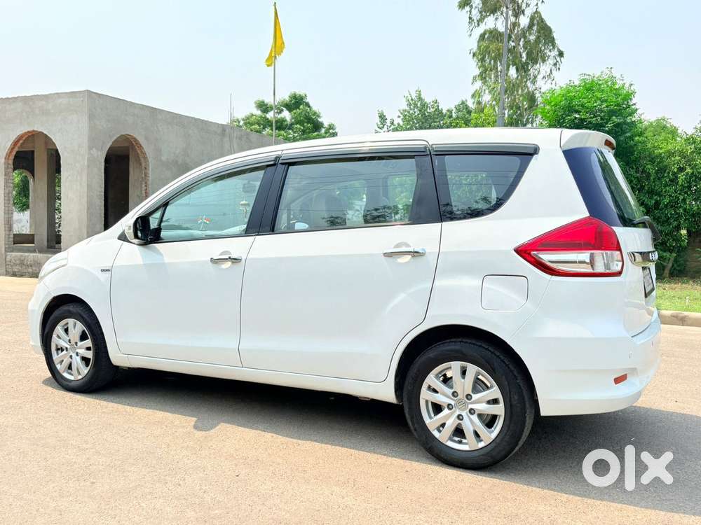Maruti Suzuki Ertiga Shvs Zdi Plus, 2017, Diesel
