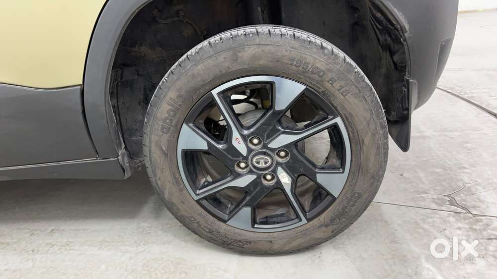 Tata Punch 1.2 Revotron Creative Mt Kaziranga Edition, 2022, Petrol