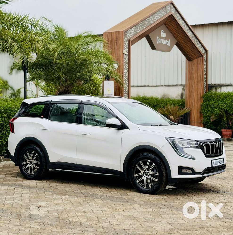 Mahindra Xuv700 2.2 Ax 7 Diesel At Luxury Pack Str Awd, 2023, Diesel