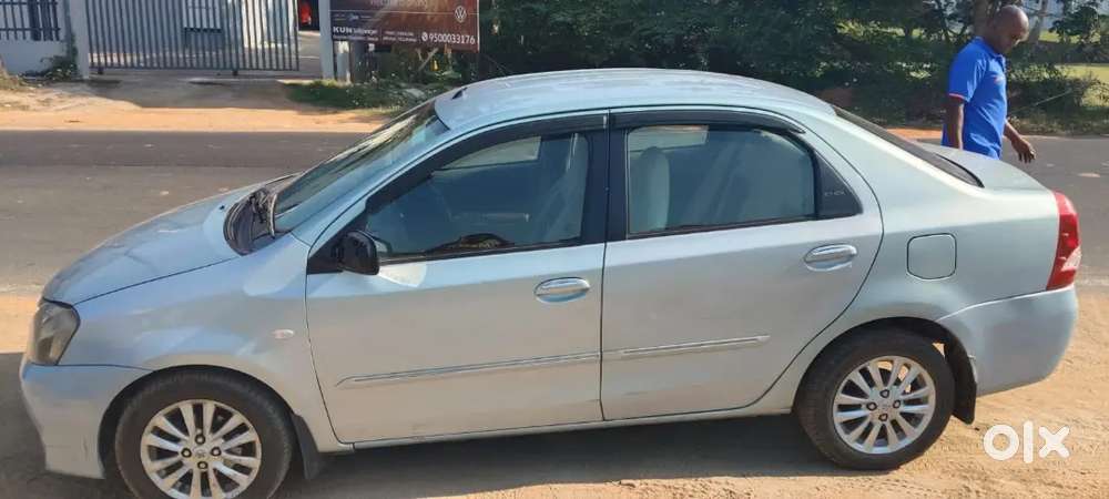 Toyota Etios 2011 Petrol 150000 Km Driven
