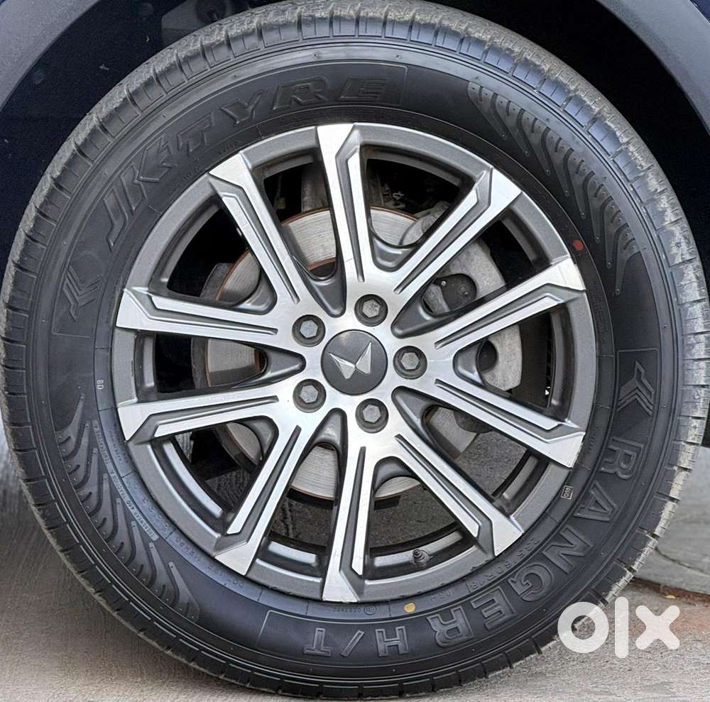 Mahindra Xuv700 2.2 Ax 7 Diesel Mt Luxury Pack Str, 2023, Diesel