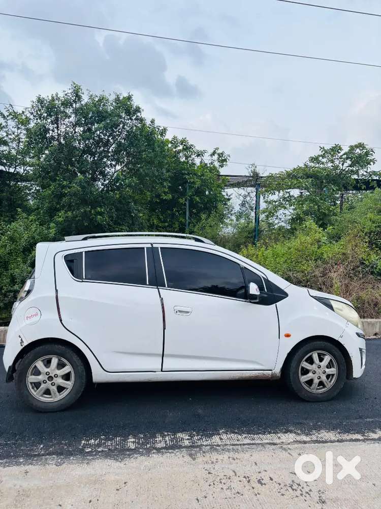 Chevrolet Beat 2010 Petrol Well Maintained