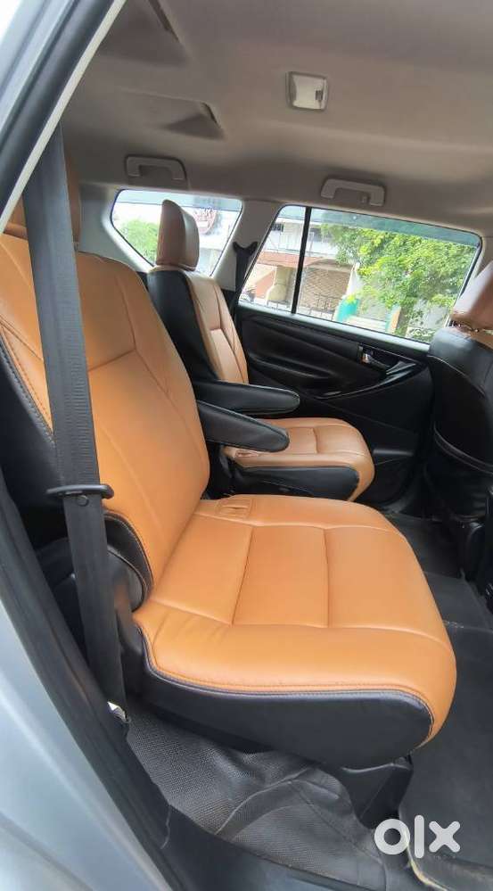 Toyota Innova Crysta 2.4 G Mt 7 Str, 2020, Diesel
