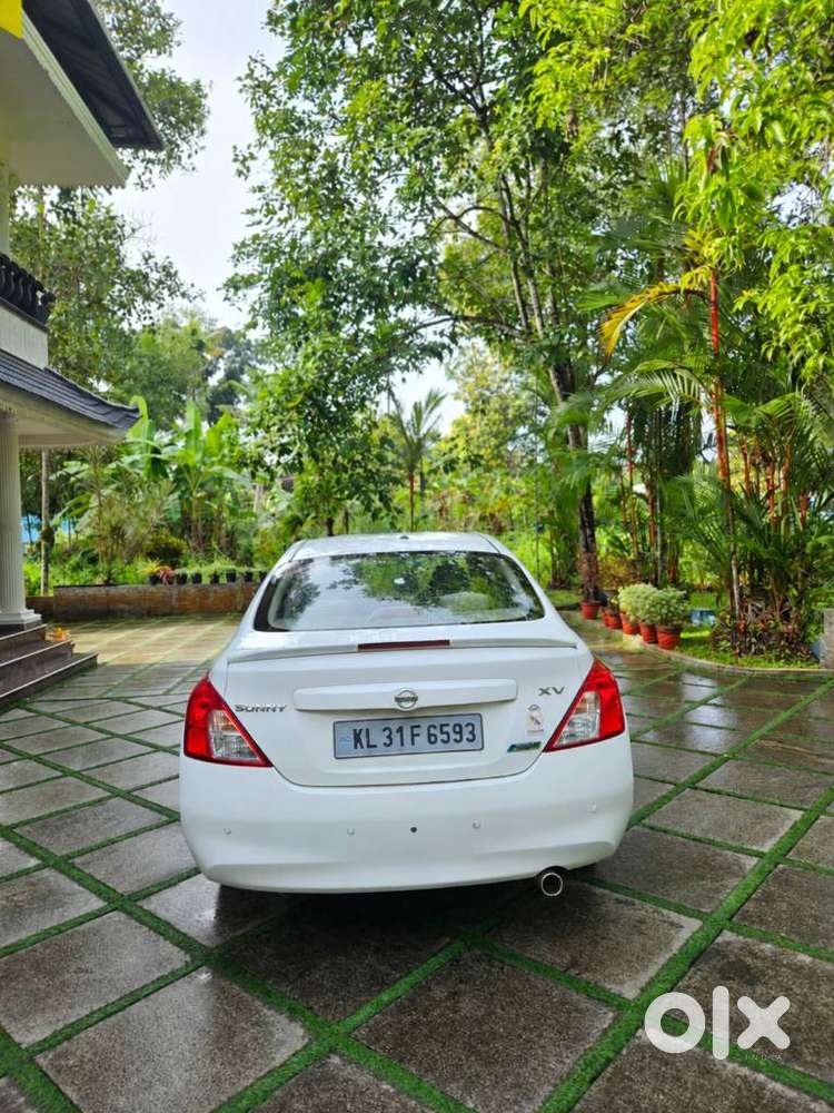 Nissan Sunny Xv, 2013, Petrol