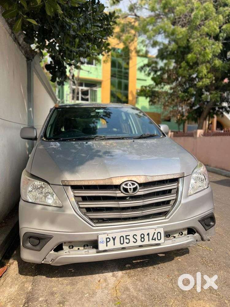 Toyota Innova 2.5 G (diesel) 7 Seater Bs Iv, 2015, Diesel