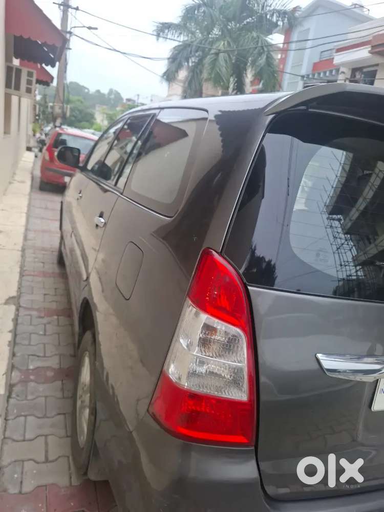 Toyota Innova Army Officer's  Diesel Car Model 2013