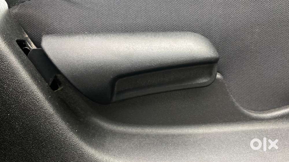 Maruti Suzuki Vitara Brezza 1.5 Lxi, 2021, Petrol