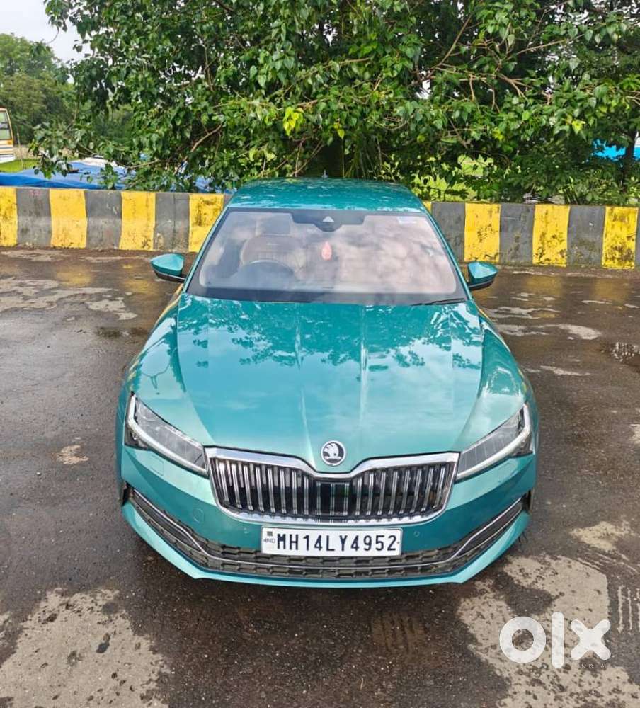 Skoda Superb 2.0 L&k Tsi At, 2024, Petrol