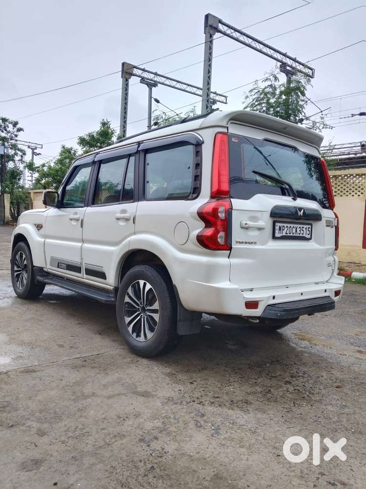 Mahindra Scorpio Classic 2.2 S 11 Mt 7 Str, 2020, Diesel