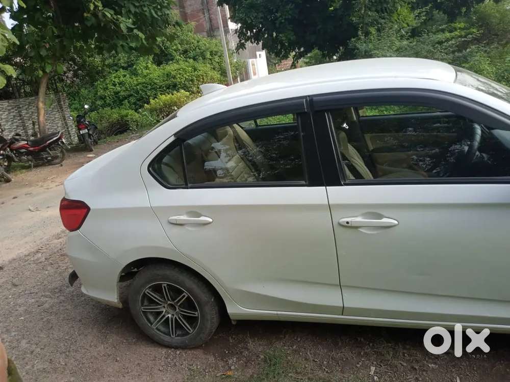 Honda Amaze 1.5 E 2018