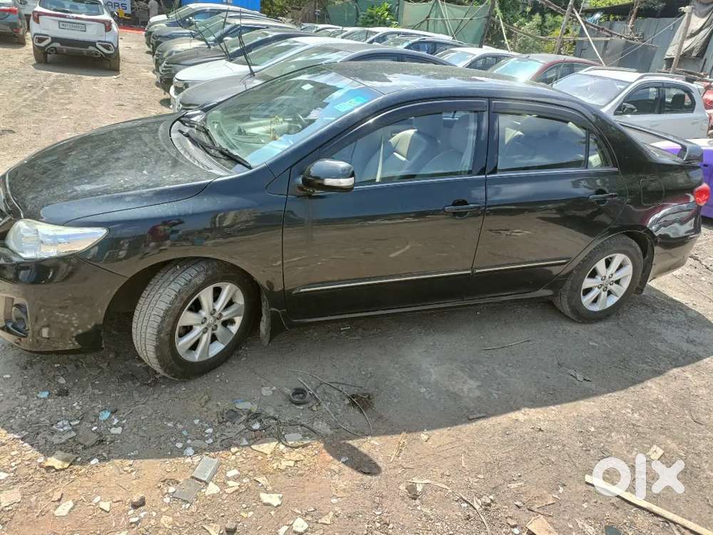 Toyota Corolla Altis 2012 Petrol Well Maintained
