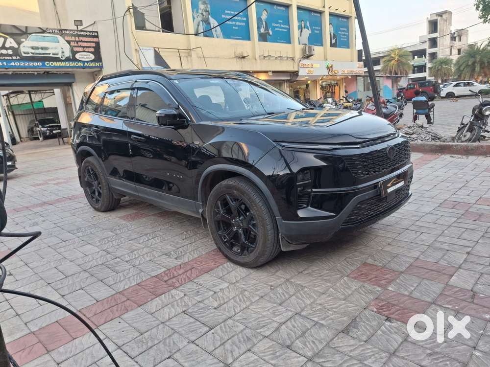 Tata Safari Accomplished Plus Dark Edition At, 2025, Diesel