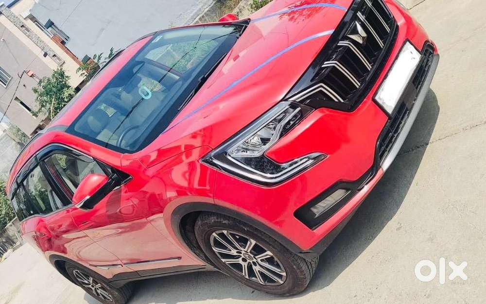 Mahindra Xuv700 Ax 7 Luxury Automatic Petrol 2022