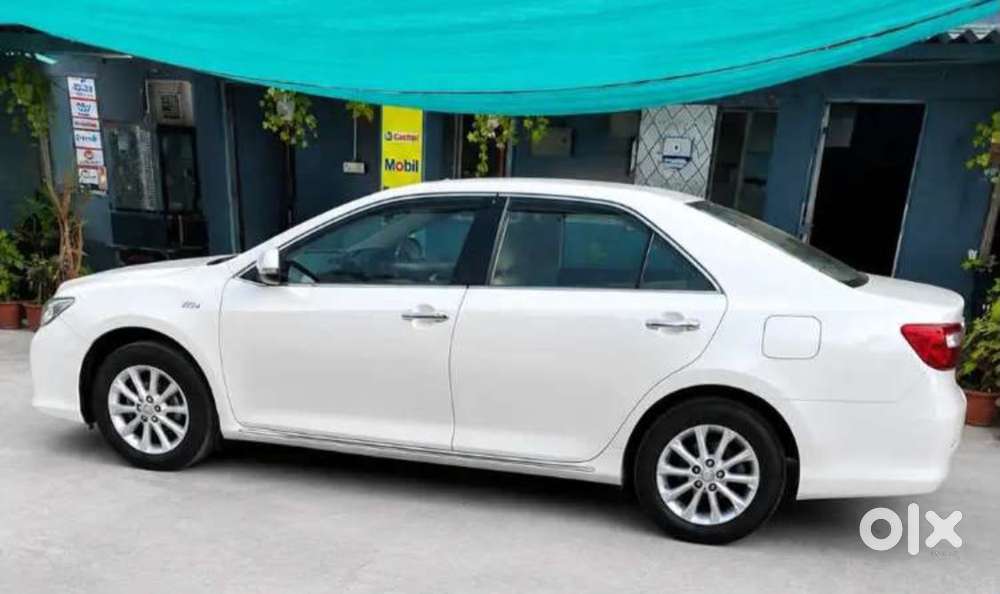 Toyota Camry 2.5l Automatic, 2013, Petrol