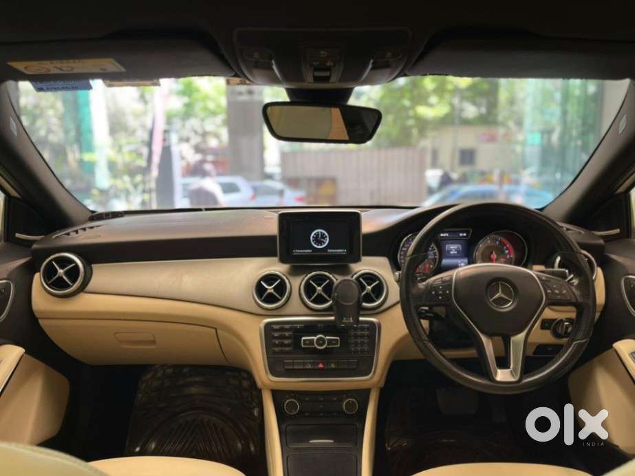 Mercedes-benz Gla Class [2014-2017] 2.0 200 Cgi Sport, 2015, Petrol