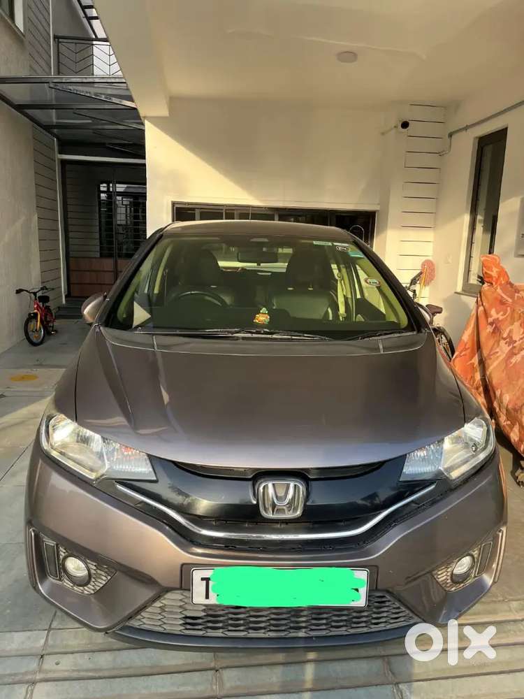 2016 Honda Jazz V Cvt Petrol  Top Variant  Single Owner  Excellent
