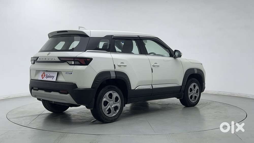 Maruti Suzuki Brezza Vxi At, 2023, Petrol