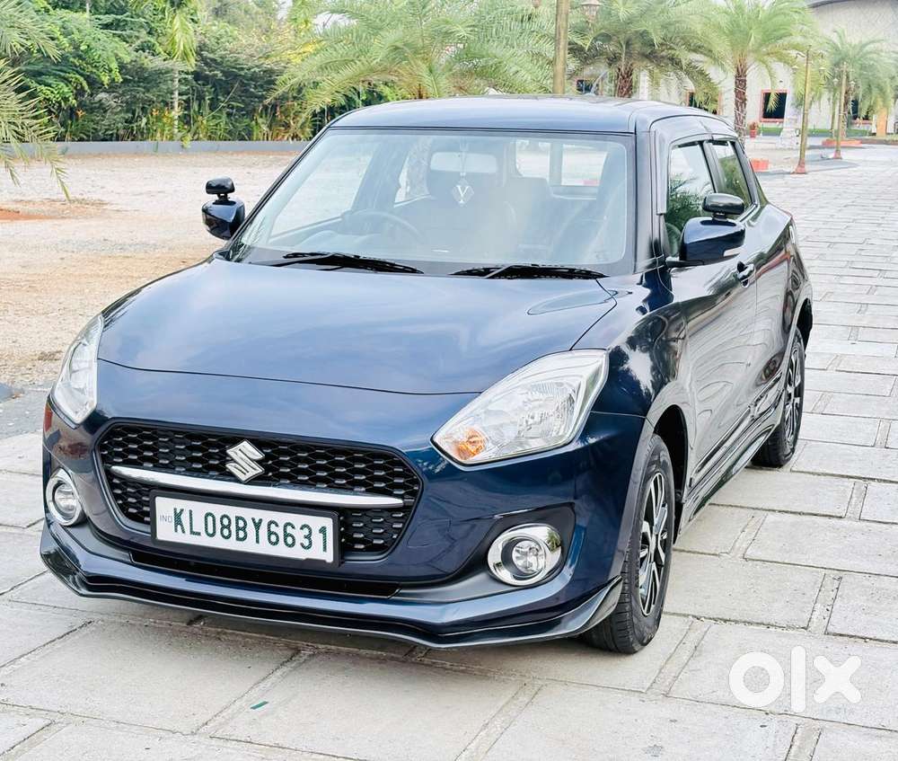 Maruti Suzuki Swift Vxi + Manual, 2022, Petrol