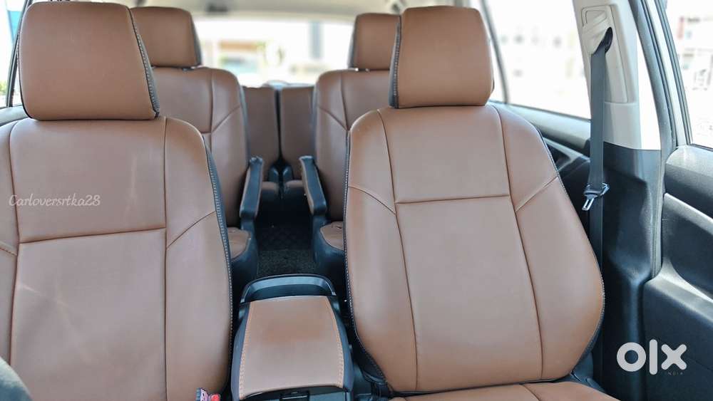 Toyota Innova Crysta 2019