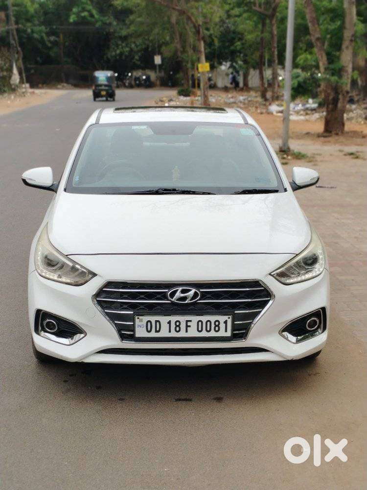 Hyundai Verna 1.6 Sx (o) Vtvt, 2018, Petrol