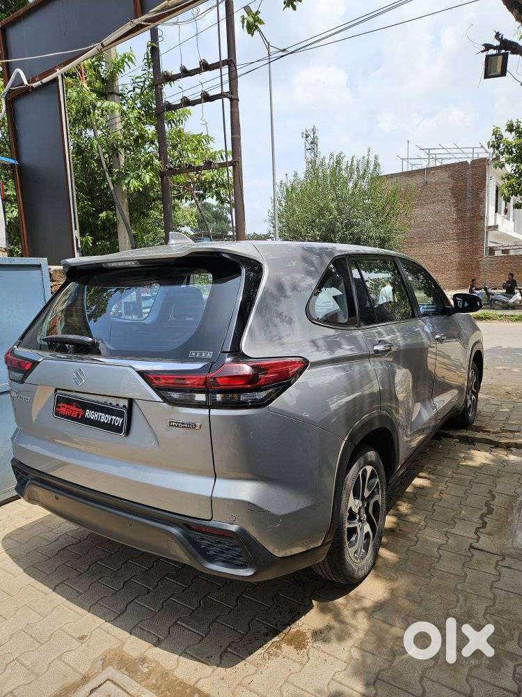 Maruti Suzuki Invicto Alpha Plus 7str, 2023, Petrol