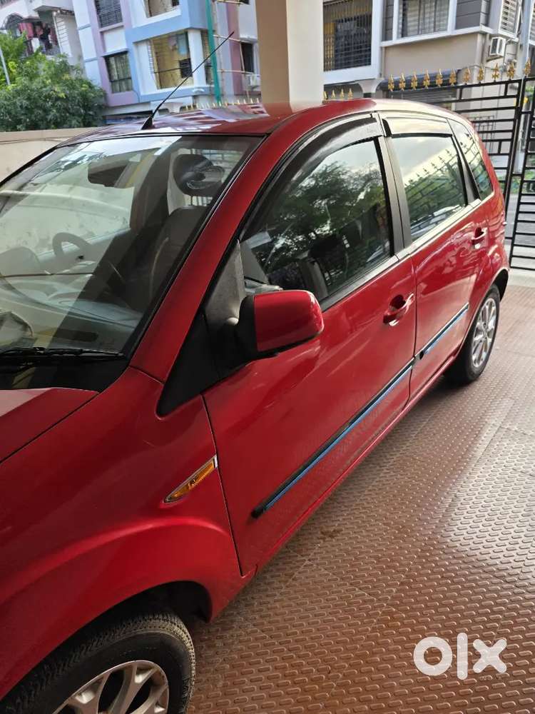 Ford Figo 2013 Petrol Top Model 35000 Km Driven