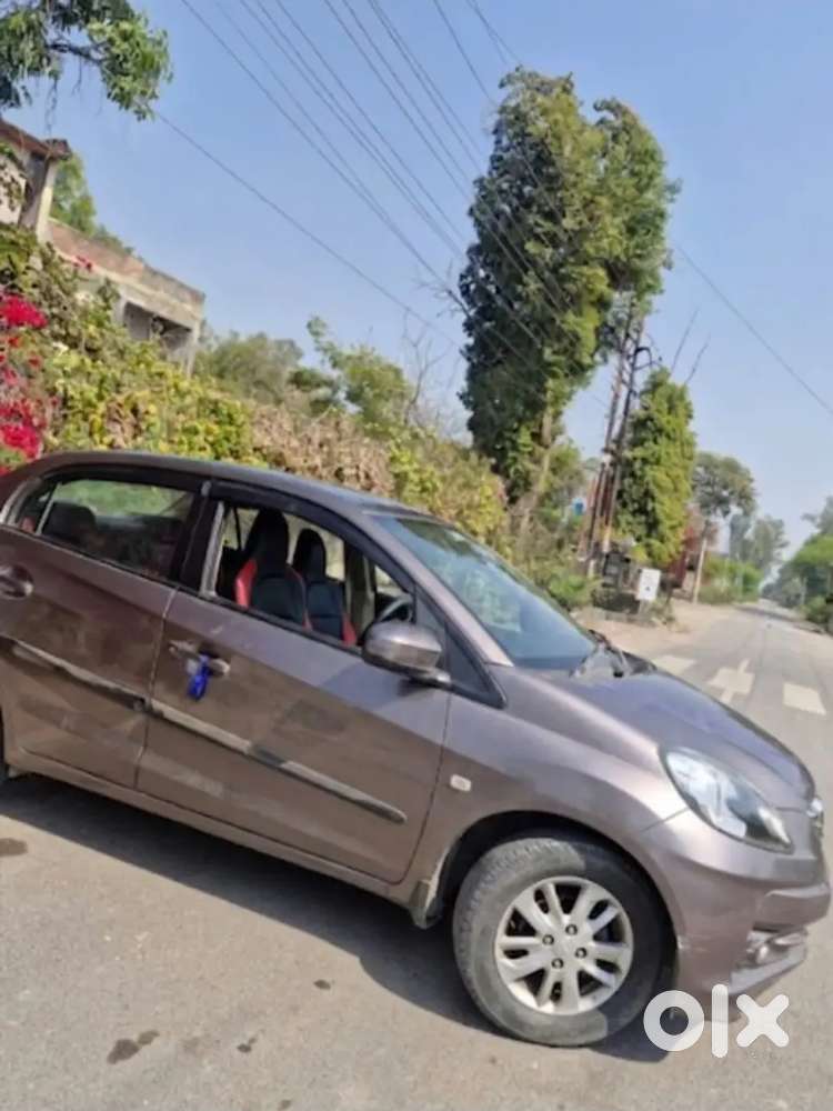 Honda Amaze 2015 Diesel 92000 Km Driven