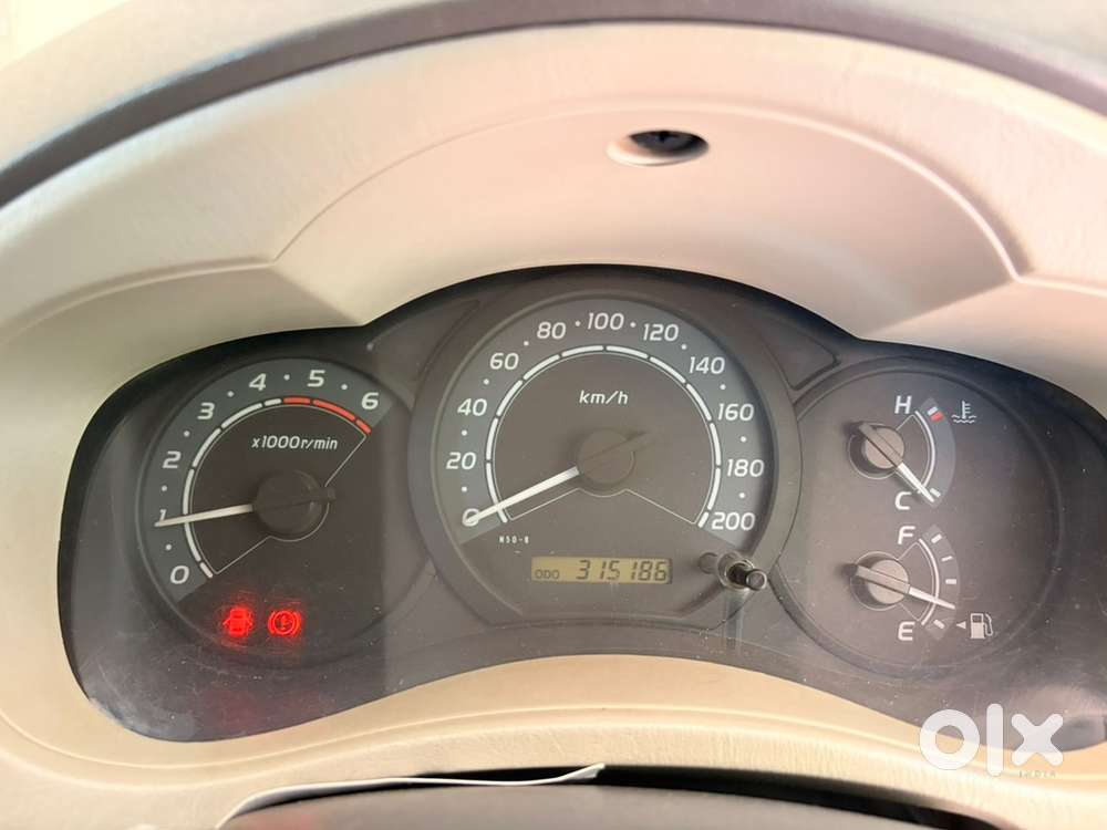 Toyota Innova Diesel 2011