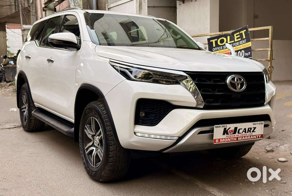 Toyota Fortuner 4x2 At 2.8 Diesel, 2022, Diesel