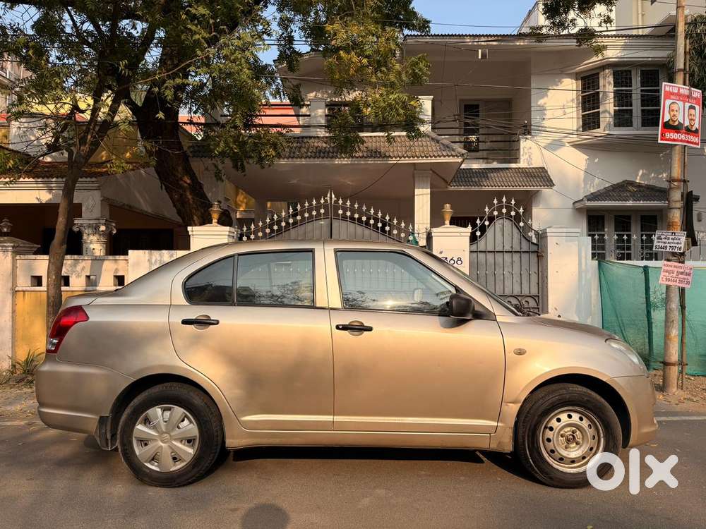 Maruti Suzuki Dzire 1.2 Vxi, 2011, Petrol