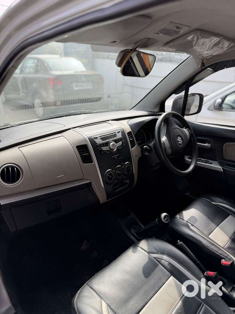 Maruti Suzuki Wagon R Vxi Plus Mt, 2015, Petrol