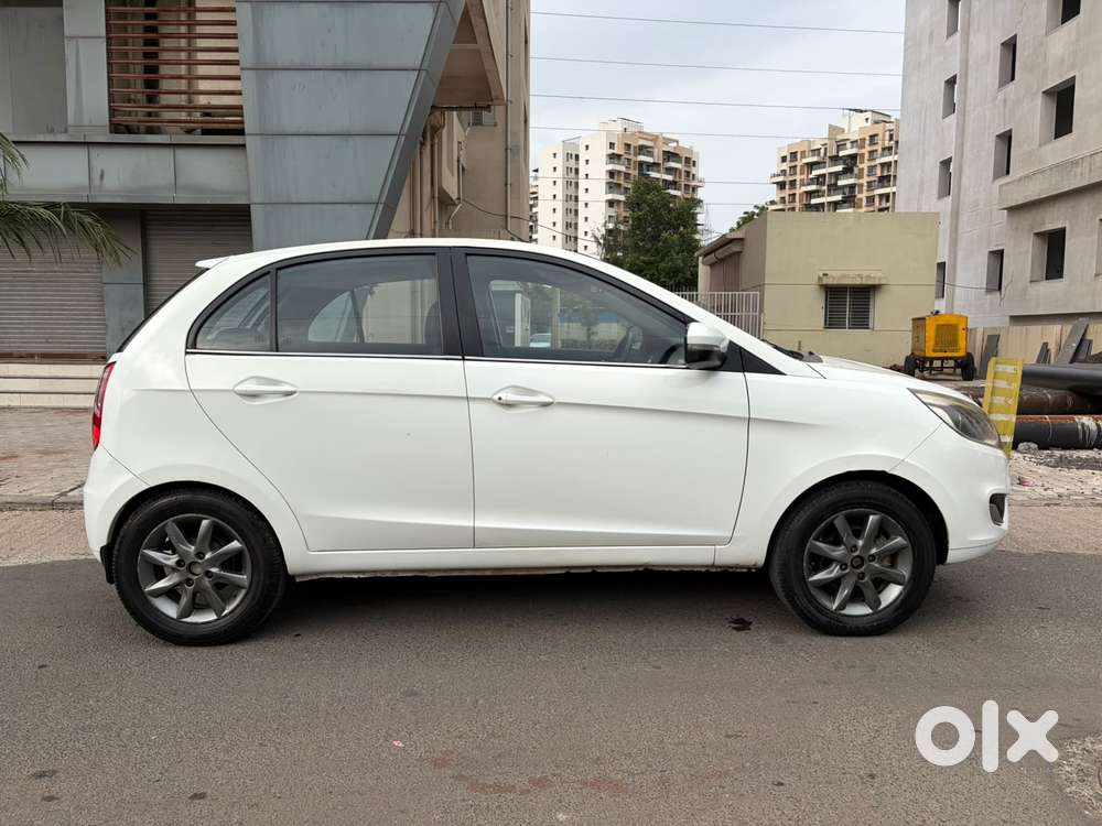 Tata Bolt Quadrajet Xt, 2016, Cng & Hybrids