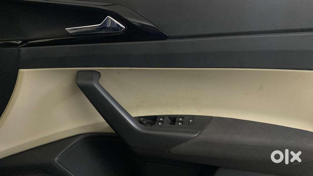 Skoda Slavia 1.0 Ambition Tsi At, 2022, Petrol