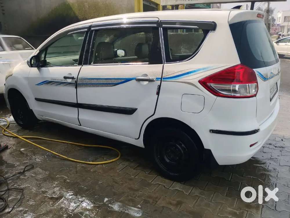 Maruti Suzuki Ertiga 2017 Cng & Hybrid