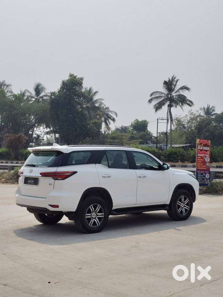 Toyota Fortuner 3.0 4x2 Automatic, 2023, Diesel