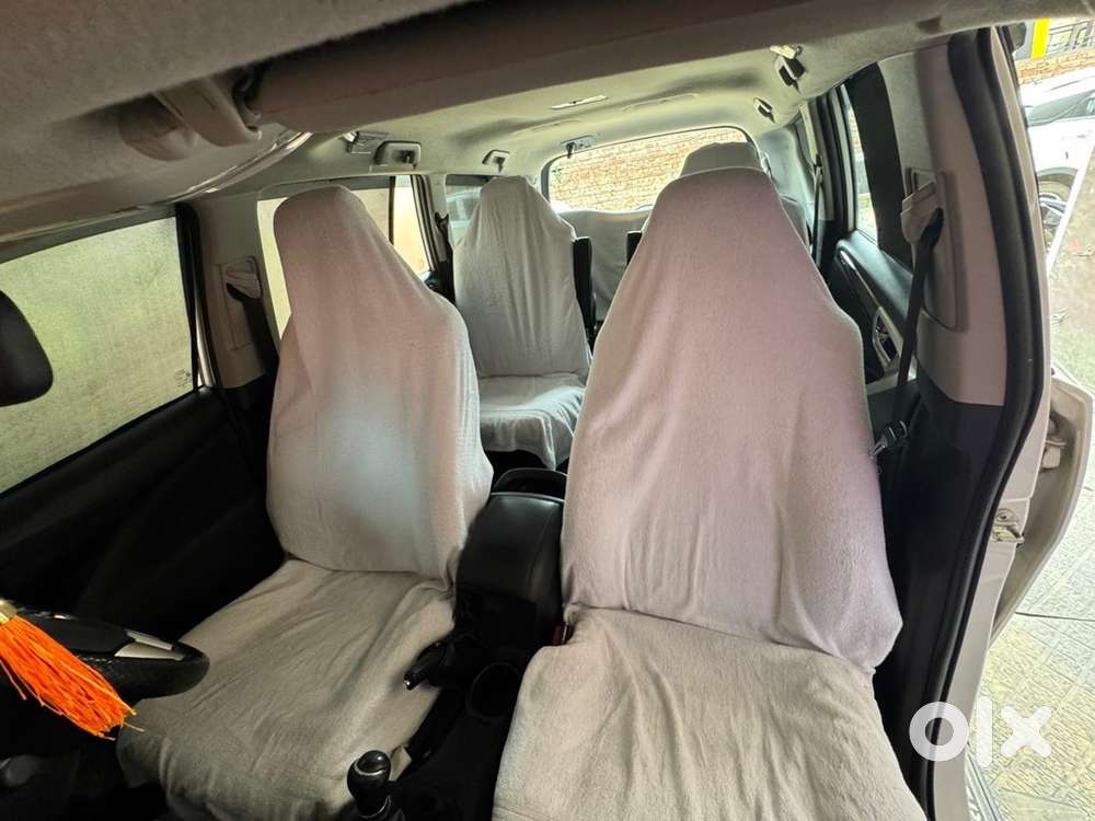 2022 Toyota Innova Crysta